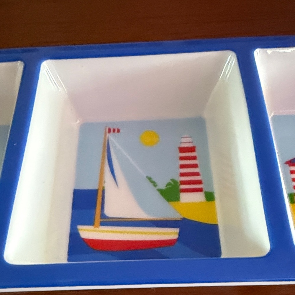 Colorful Beach-Themed Tray Set - Picture 7 of 8
